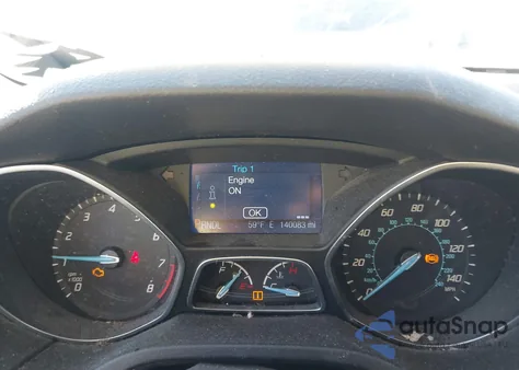 2013 Ford Focus Se z USA, uszkodzony, nr VIN 1FADP3F27DL359654